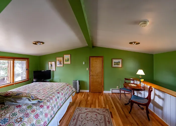 Hotel Chambers House *